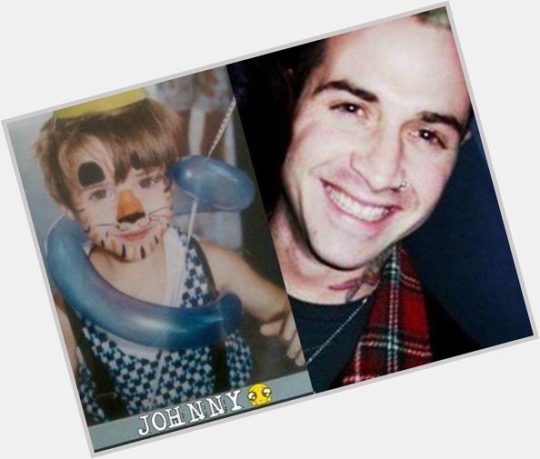 Happy birthday to the best bassist and the best person of the world... JOHNNY CHRIST    