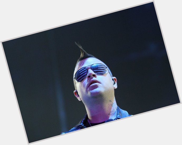 He\s the leader of A7X, he writes all the songs. Without him A7X\ll be nothing. Happy 31st Birthday Johnny Christ!. 
