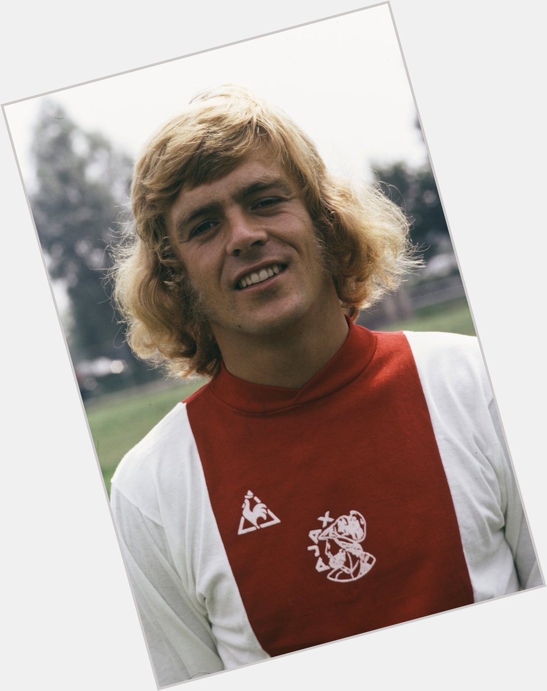 AFCAjax: Happy birthday to this legend!

Johnny Rep, 71 years! 