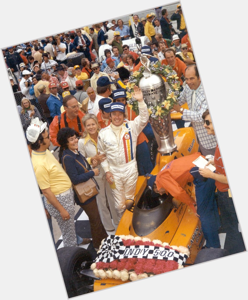 Wishing a happy birthday to three-time champion Johnny Rutherford today!   