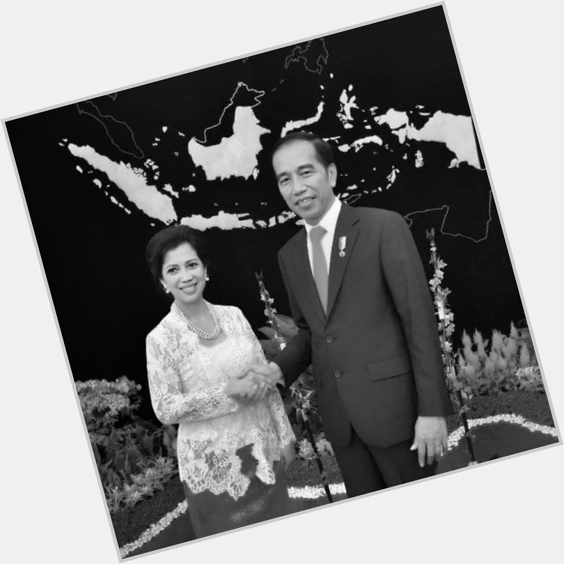 © 2020 Happy 59th Birthday Presiden Joko Widodo
Seen here shaking hand with my wife Lana T Koentjoro 