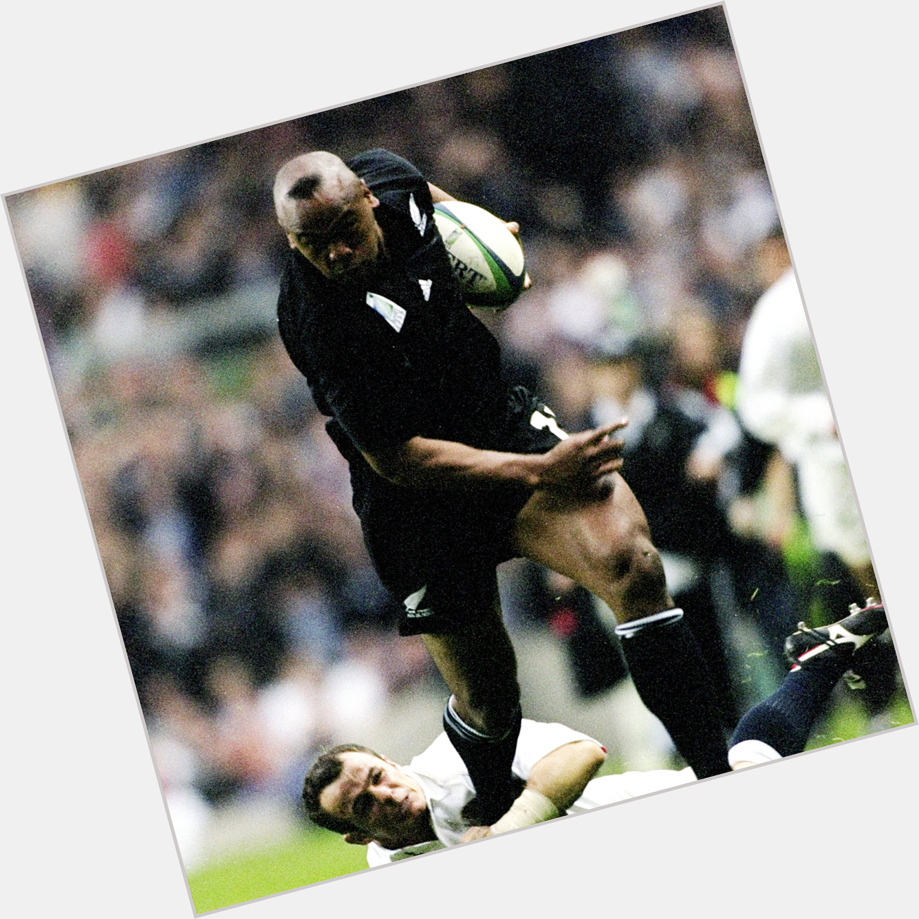 Happy Birthday to the GOAT Jonah Lomu would have been 45 today. Forever missed. 