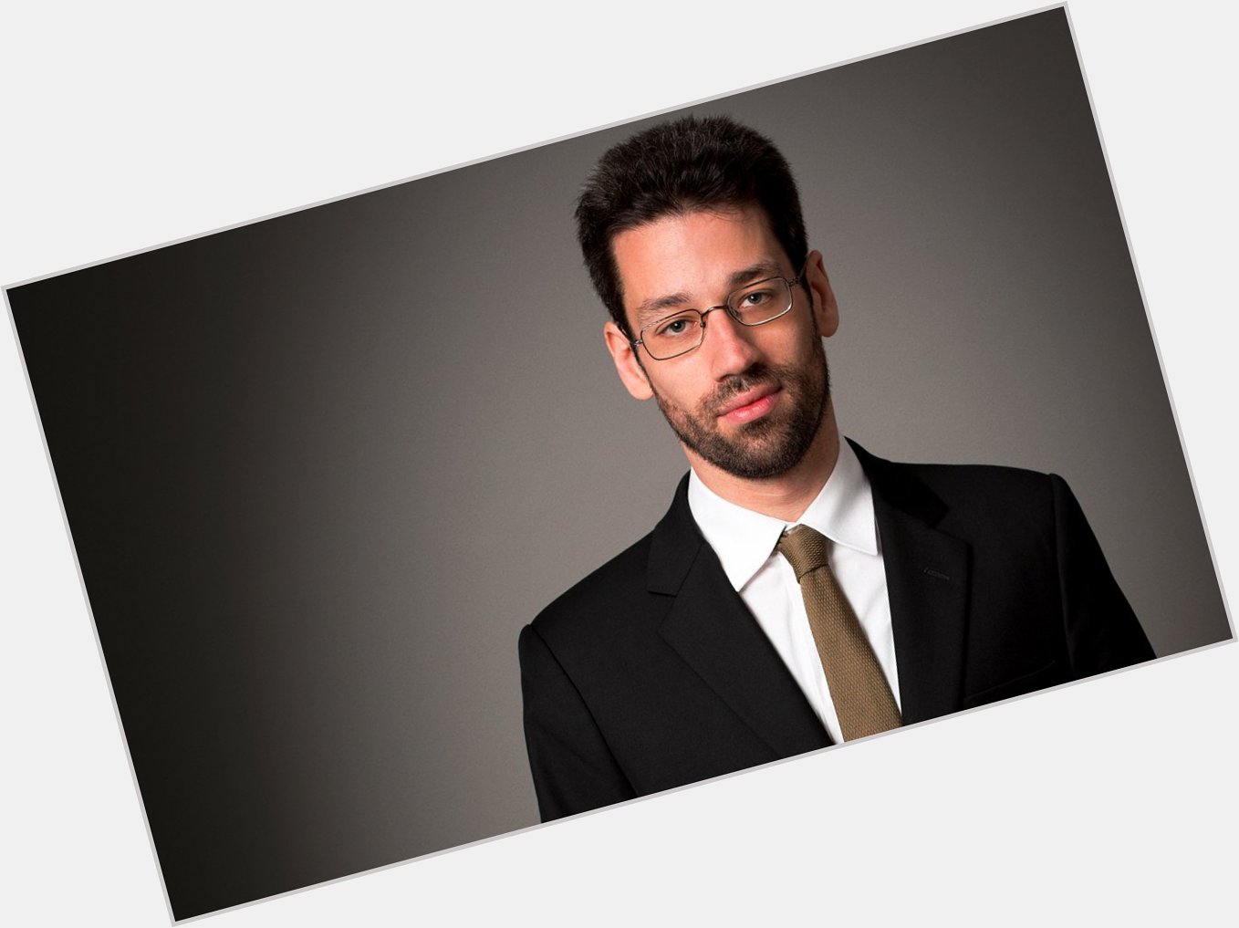 Happy birthday to pianist Jonathan Biss, who performs with the Curtis Symphony Orchestra here in February! 