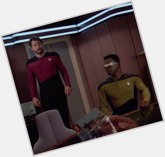 Happy birthday to Jonathan Frakes. May we all learn to sit in chairs like he does. The master. 