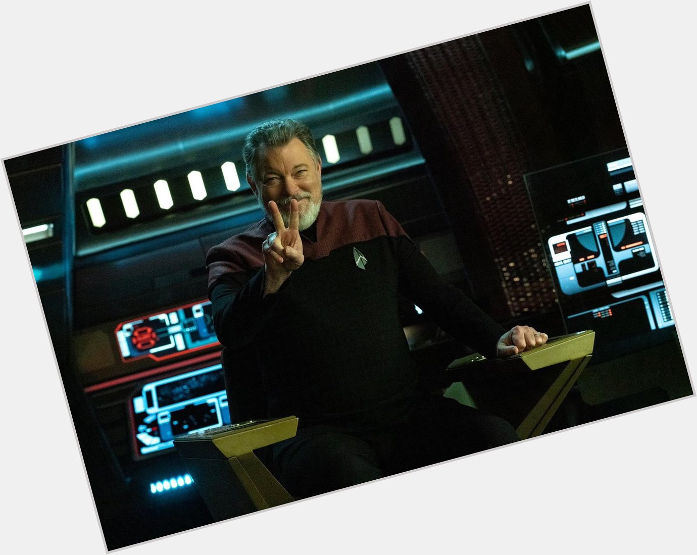 Happy Birthday to director and actor, Jonathan Frakes / Captain Riker  