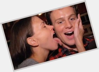 Happy Birthday to the star of my favorite GIF of all time, Jonathan Groff. 