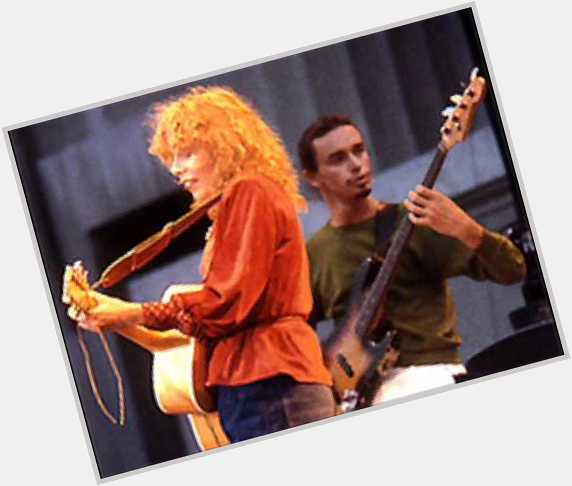 (Belated) Happy Birthday to the one and only, Joni Mitchell! 
Watch Joni & Jaco Pastorius:  