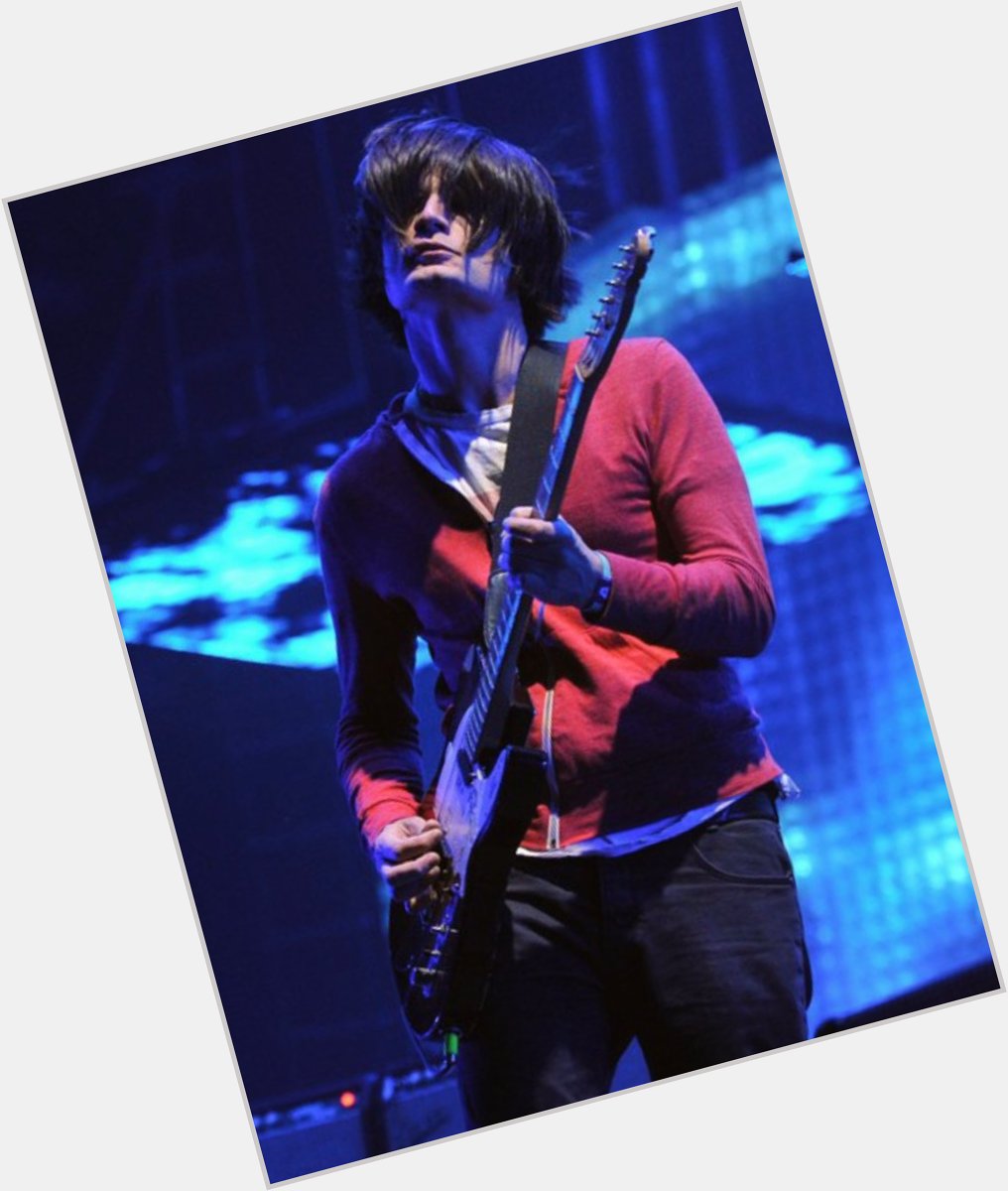 Happy birthday Jonny (Greenwood) bebé ( )     