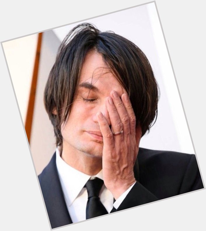 Happy Birthday to the Academy Award Nominee, Jonny Greenwood! I love you talented king! 