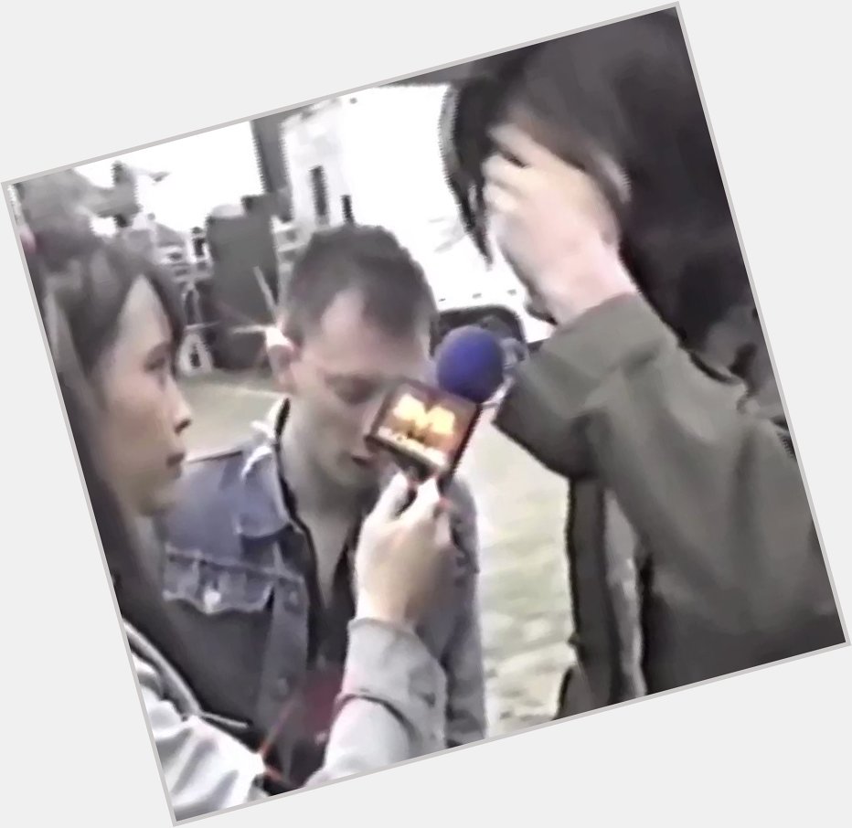 It s jonny greenwood s birthday today so let me share my fancam real quick HAPPY BIRTHDAY KING 