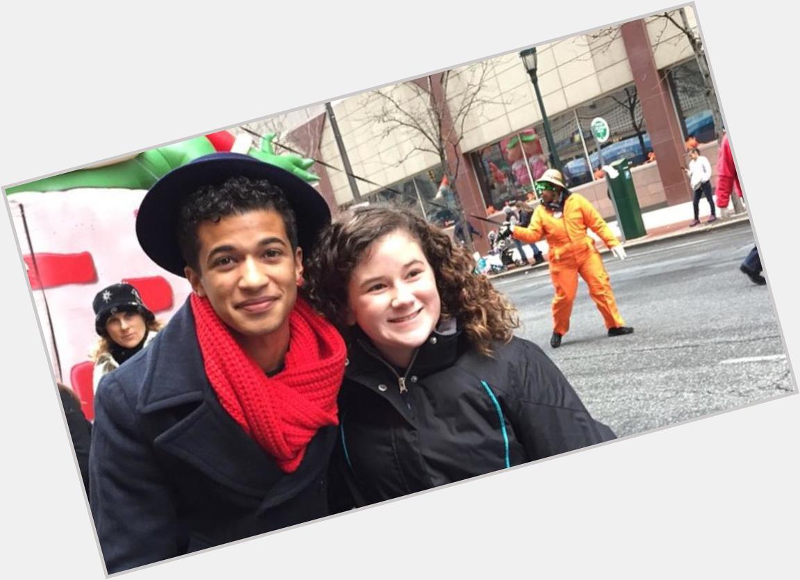  happy birthday! idk if you remember, I met you at the thanksgiving day parade last year! 