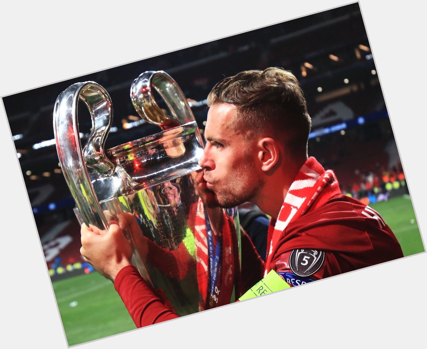 Happy birthday to our Champions League winning captain, Jordan Henderson!

Have a great day skipper! 