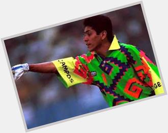 Happy Birthday to fashionista Jorge Campos! He loved a mad kit. 