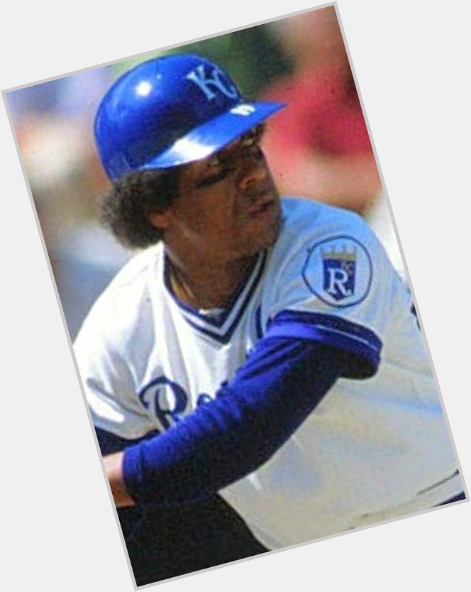 Happy Birthday to former Kansas City Royals player Jose Cardenal(1980), who turns 74 today! 