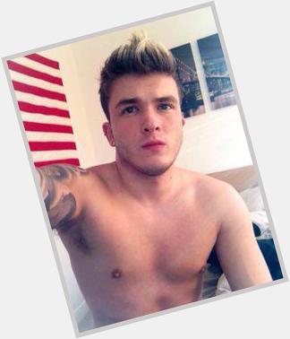 Hoy 09/Julio, Es El Cumpleaños Nº24 del Papasito Josh Devine (baterista de 1D) Happy Birthday  