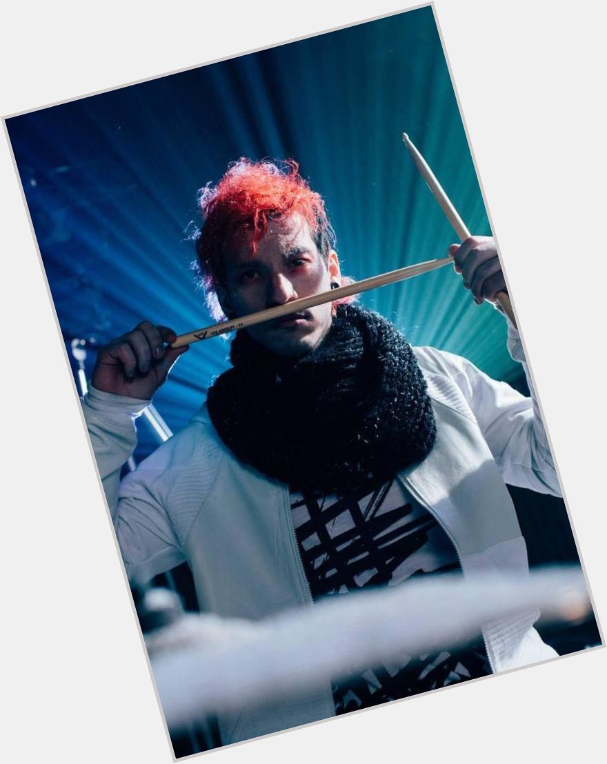 Happy birthday to this cute as fuck person Josh dun, have a great day man   