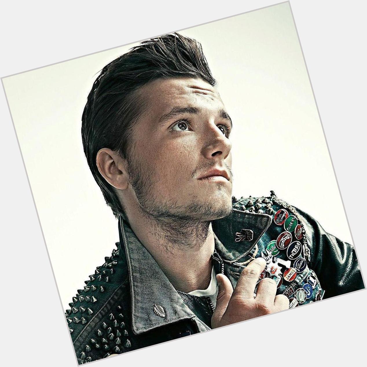 Happy birthday to Josh Hutcherson who turns 23 today      