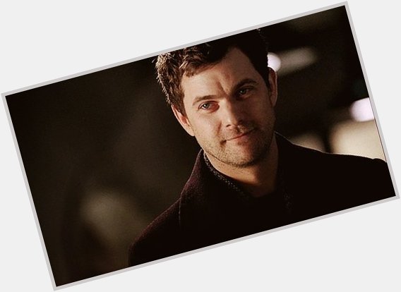 Happy birthday, Joshua Jackson.

Anyone else binge during quarantine? 