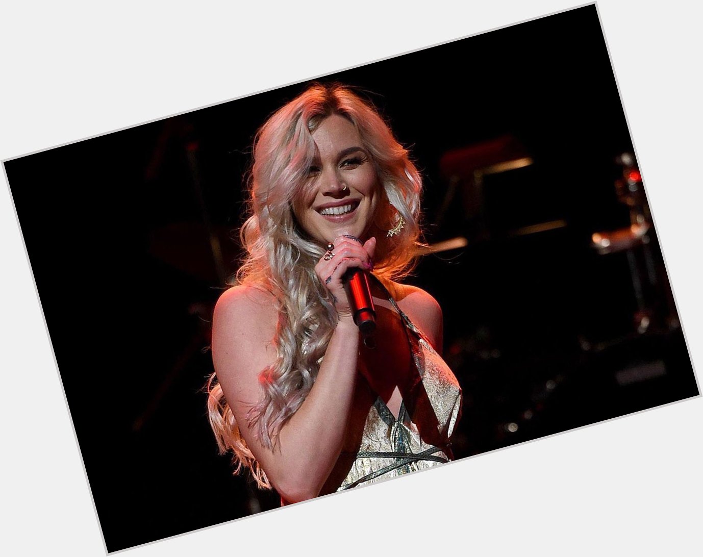 Happy birthday to British singer, songwriter, and actress Joss Stone, born April 11, 1987. 