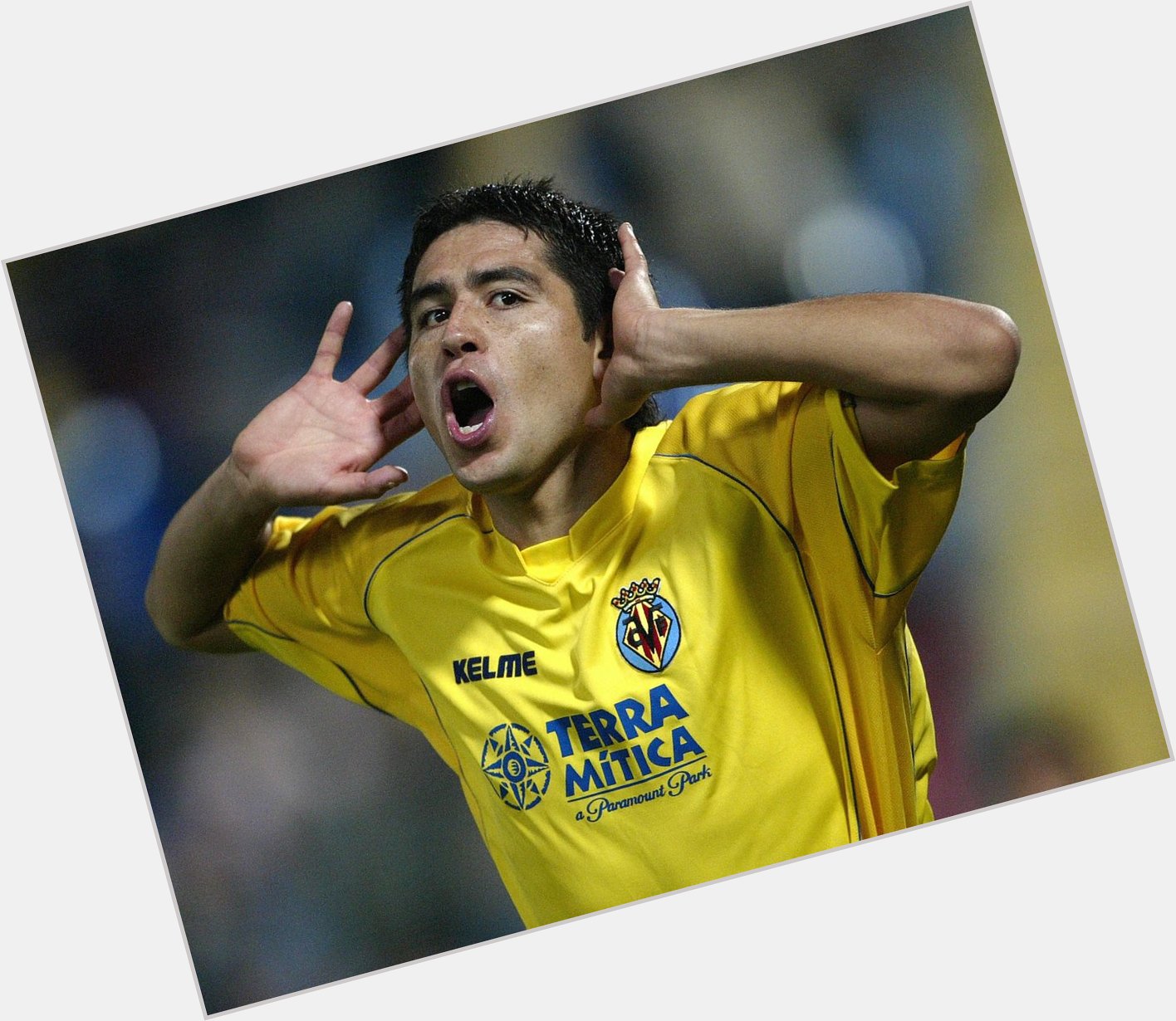 Happy birthday to my favorite football player ever! Juan Roman Riquelme. a true genius 