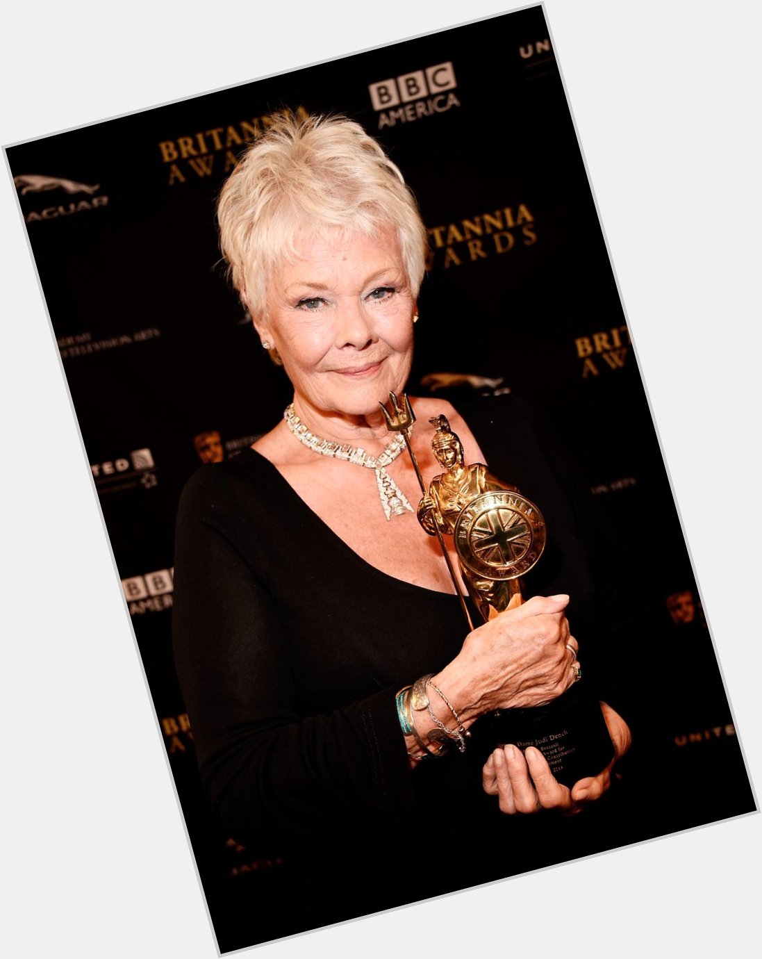 Happy Bday to Dame Judi Dench - here she is with her Britannia Award this year, whats your fav Judi role? 