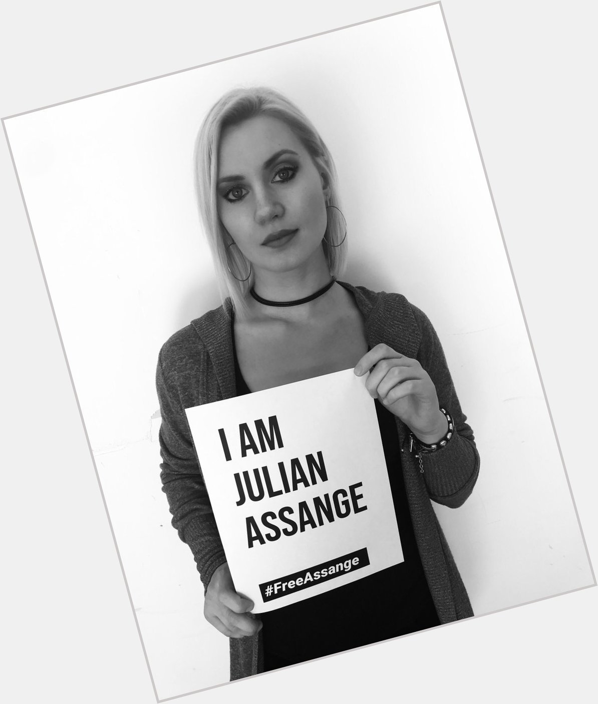 Happy birthday J!

Assange s freedom is my freedom. I am Julian Assange. 