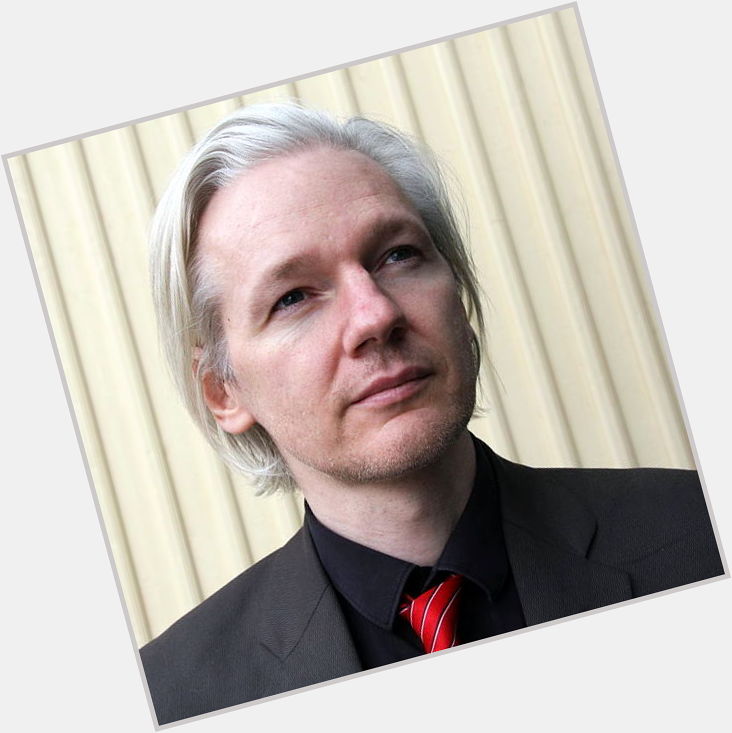 Nace en 1971: Julian Assange, portavoz y editor del sitio web WikiLeaks. Happy Birthday  