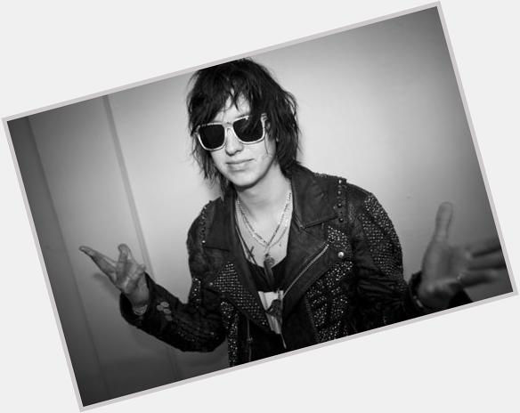 Happy Birthday Julian Casablancas. You are my rock. You are my inspiration. My everything. Oh my god I\m insane. 