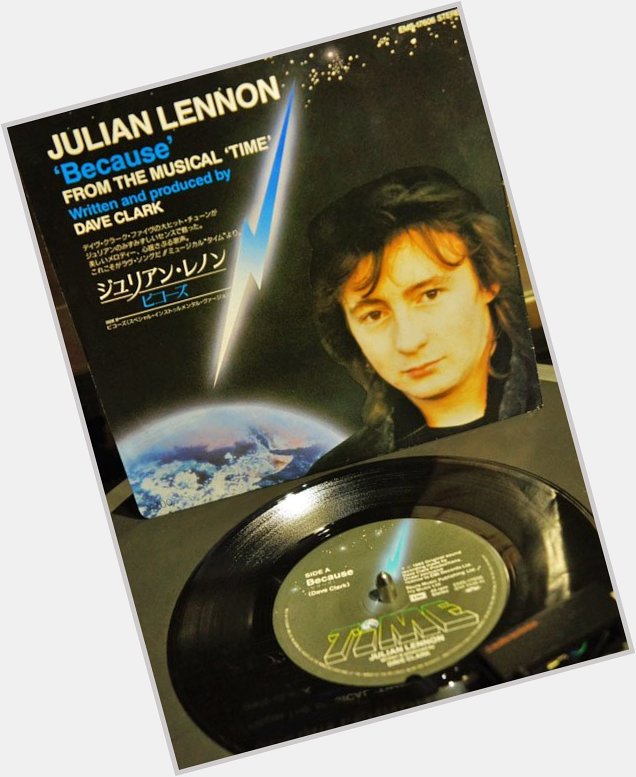 1963.4.8 Julian Lennon was born!  Happy birthday!!! 