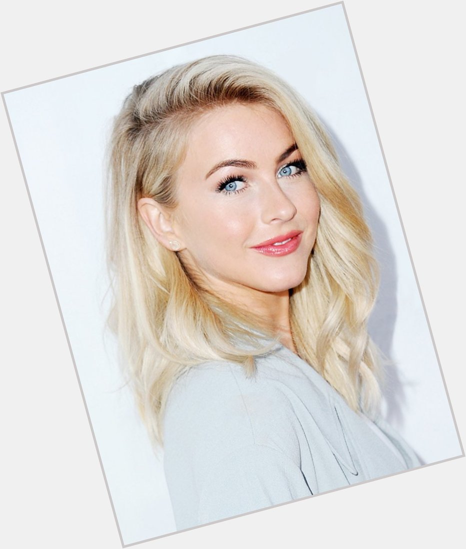 Julianne Hough\s husband just wished her a happy birthday in the cutest way 