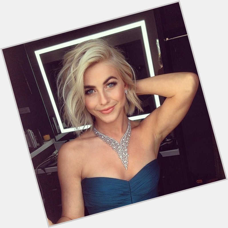 Happy Birthday to the lovely Julianne Hough 