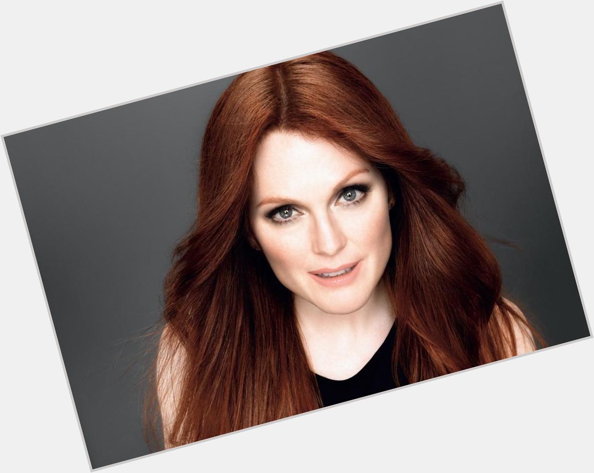  Happy Birthday to Julianne Moore! One of the best actresses ever!!! 