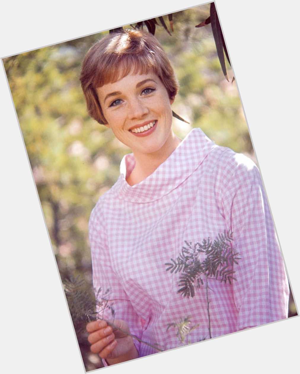 Happy Birthday Dame Julie Andrews 8 6 