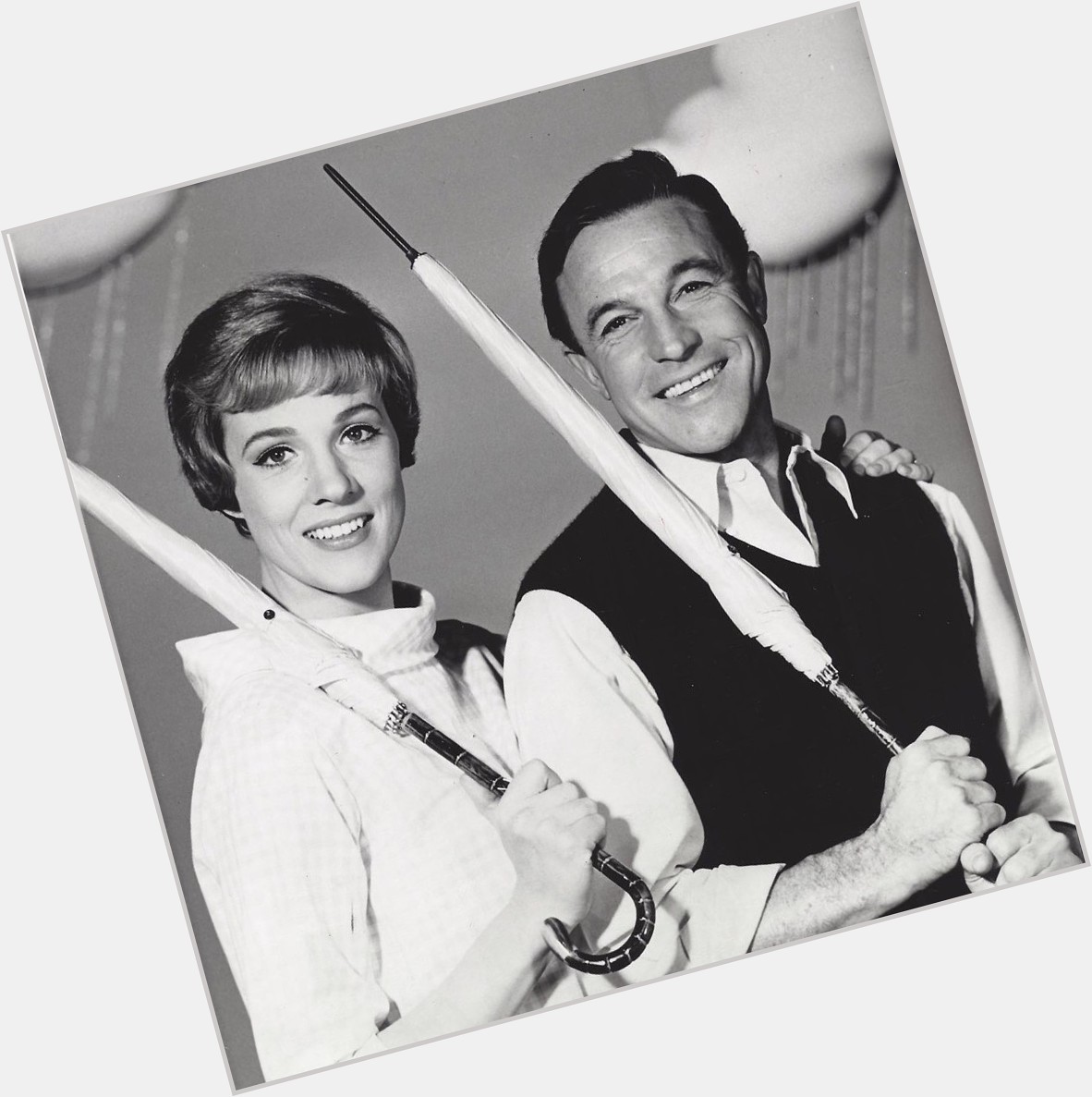 Happy birthday to English actress, singer and author Julie Andrews, born October 1, 1935. 