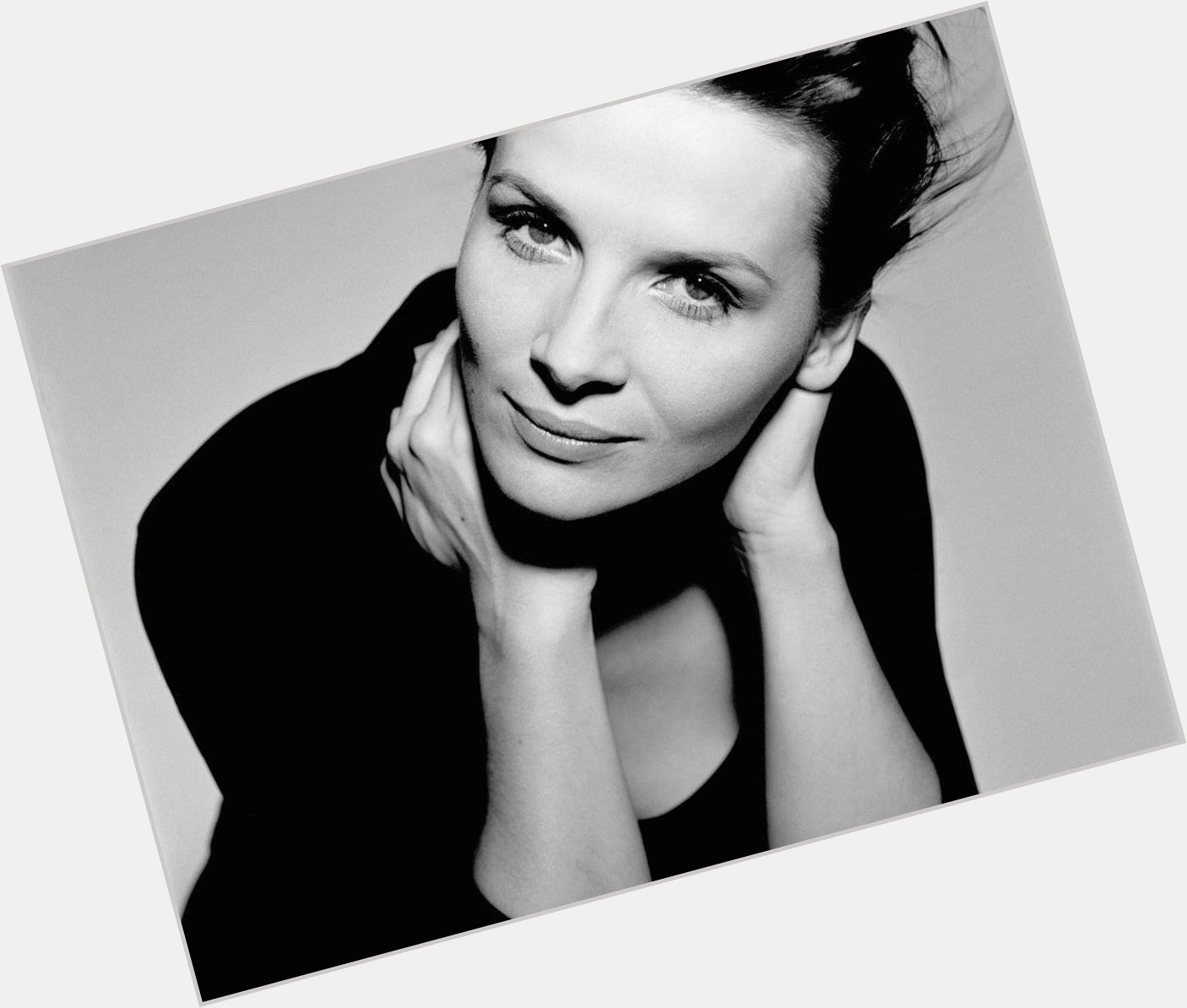 The one thing we could all do with more of these days is beauty .
Happy birthday Juliette Binoche . 
