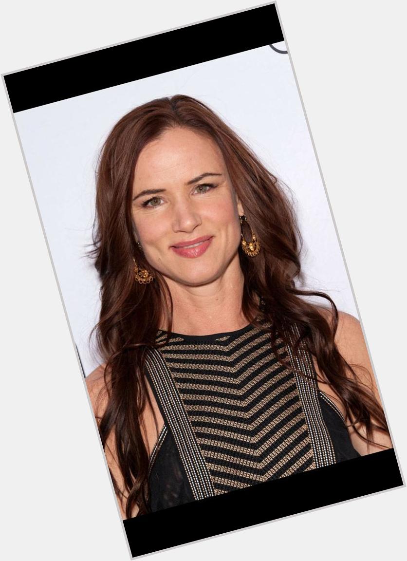 A very happy birthday to the beautiful and immensely talented Juliette Lewis!  