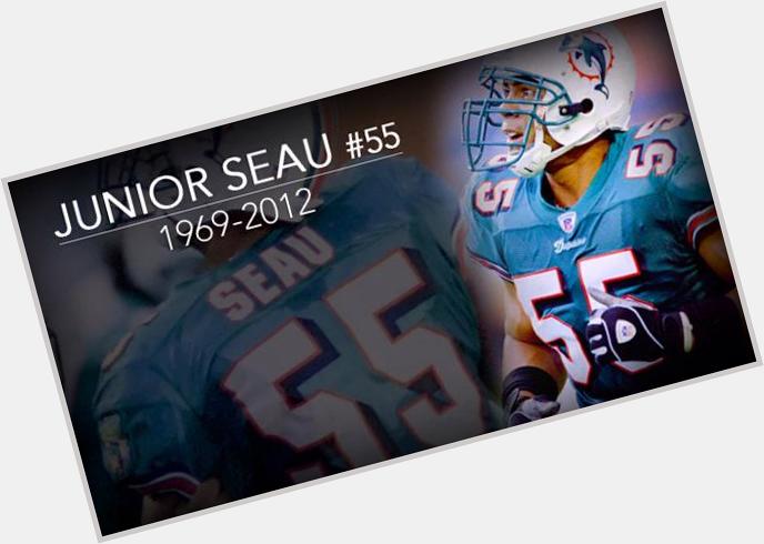 Happy Birthday to the late and great Junior Seau. 