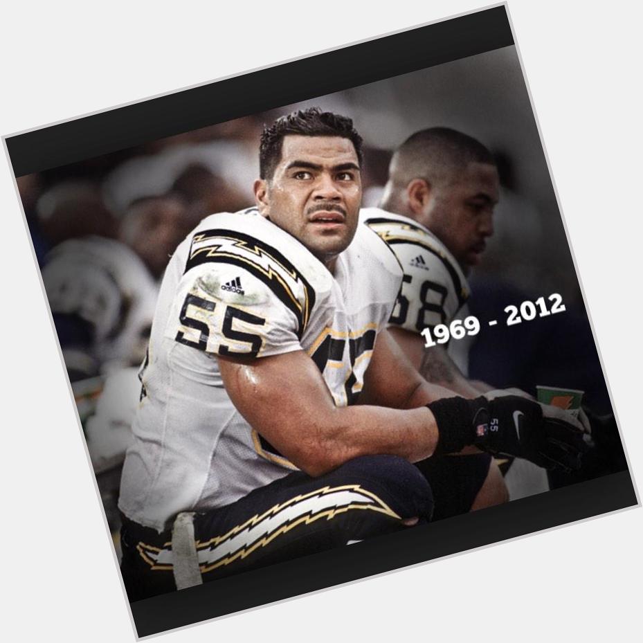 Glad we have this day off to celebrate the birth of the legendary Junior Seau. Happy Birthday      