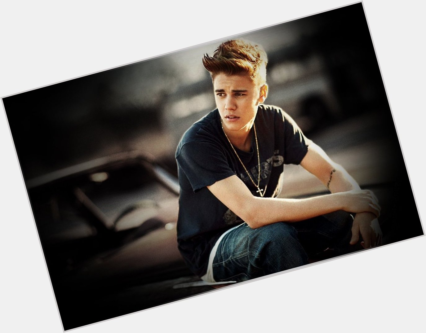 Happy birthday  Justin Bieber 