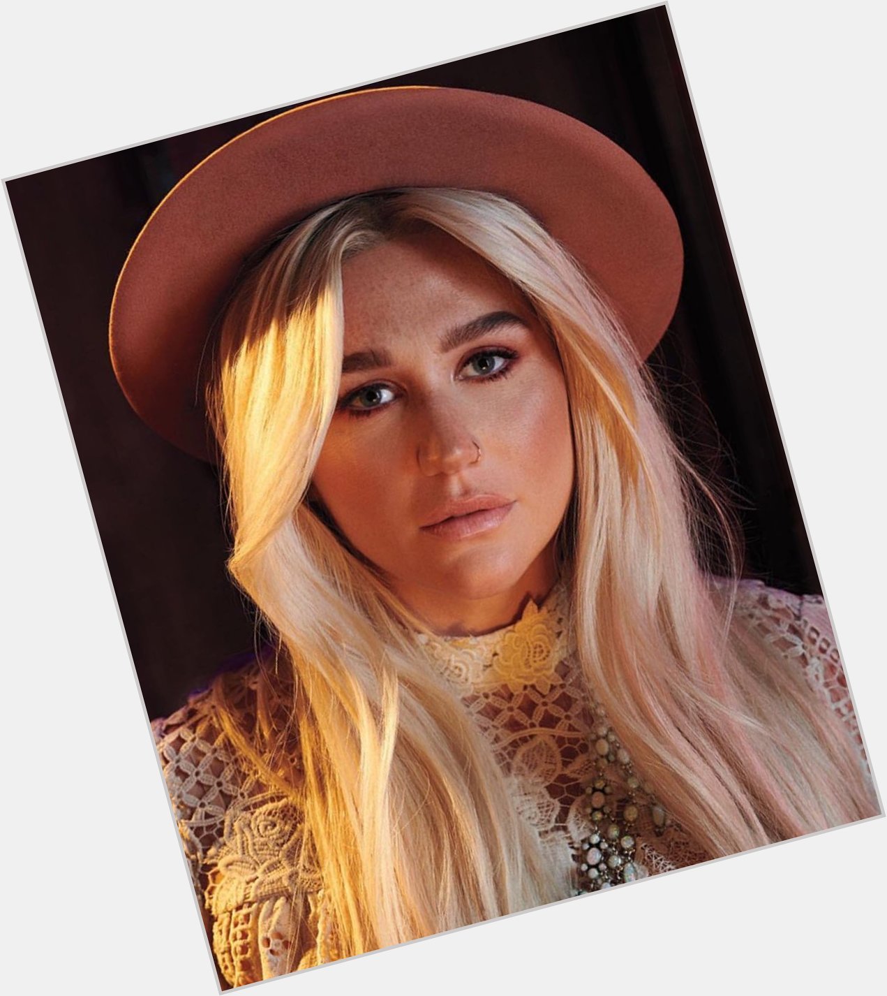 Happy 32nd Birthday Kesha      Happy 25th Birthday Justin Bieber      
