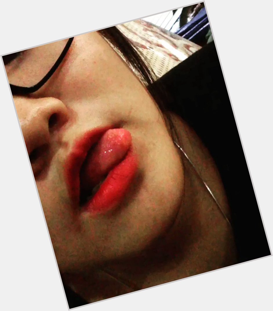 Happy birthday to me      I love Justin Bieber    23-17 ord 