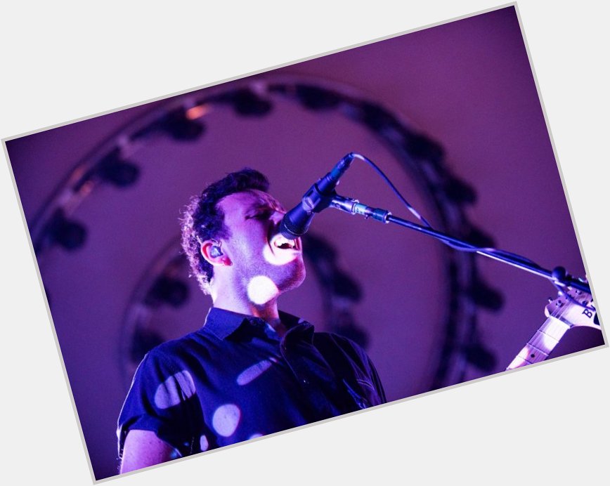 Hoje é aniversário do Justin York, guitarrista de turnê do Paramore! Happy birthday,   