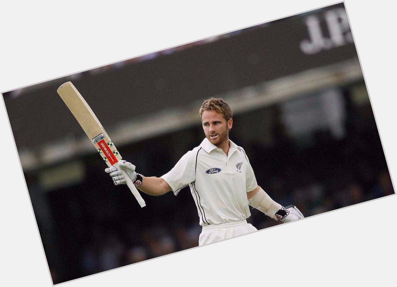 Happy 28th  Birthday Kane Williamson! 

Whats your favourite Kane Williamson moment?

Ours is signing him 