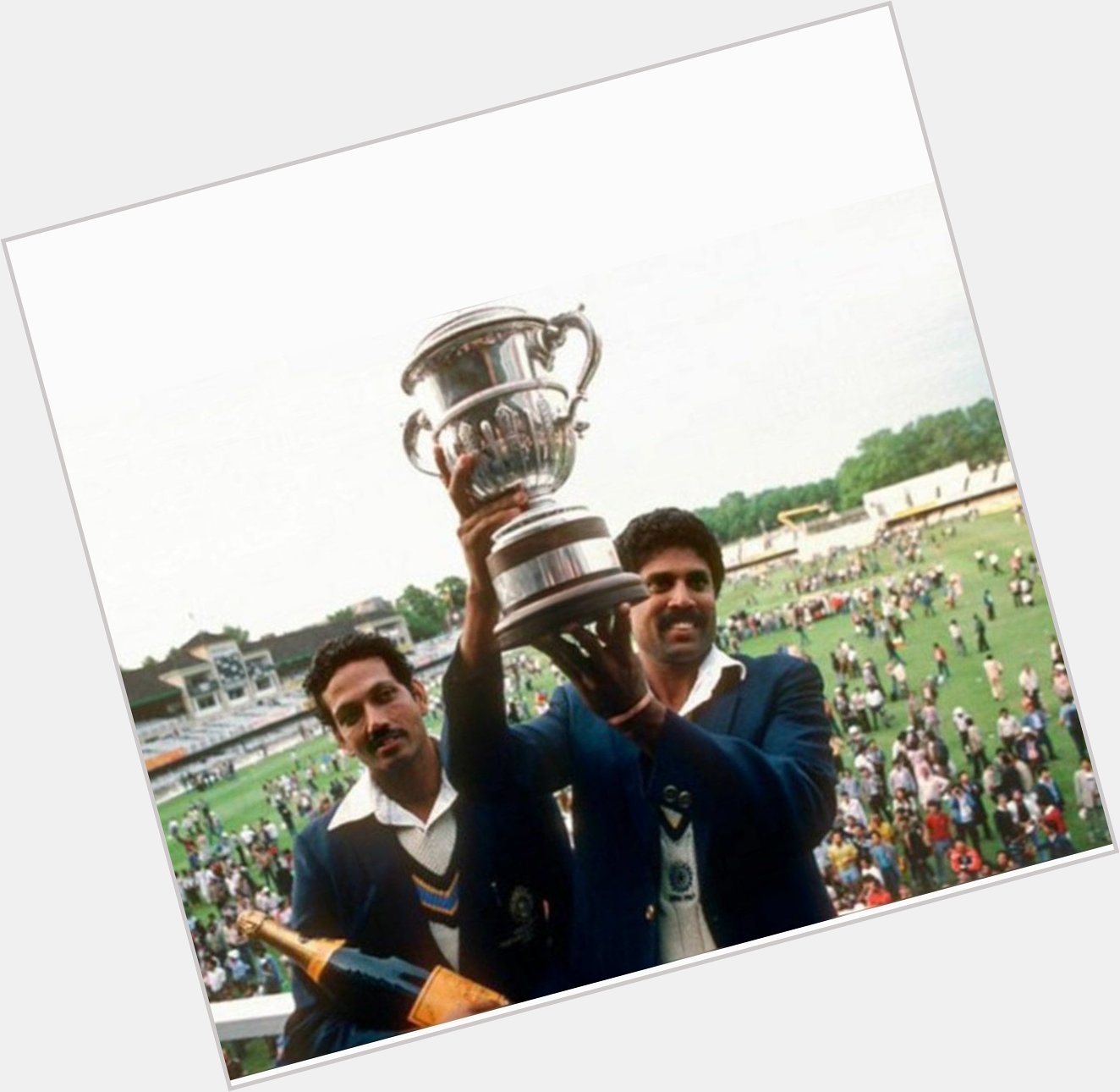 Happy birthday to Kapil Dev, 
the great cricketer of the century
 in Indian cricket.......       