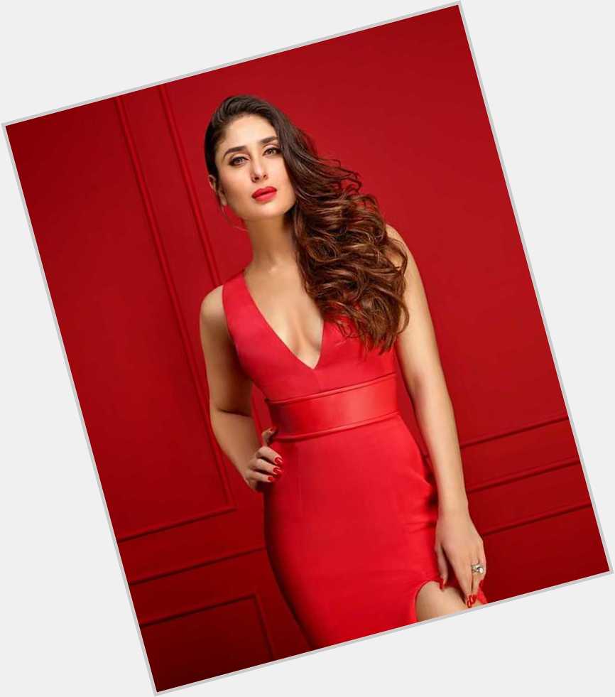 Happy Birthday to the queen Kareena Kapoor what a fucking icon I love her sm 