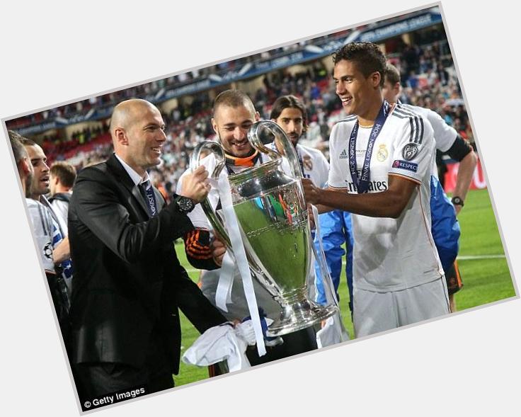 Happy birthday to the word best striker Karim Benzema      