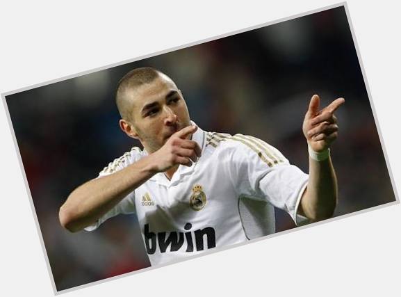 Happy 28th Birthday ,Karim Benzema
wish you all the best     