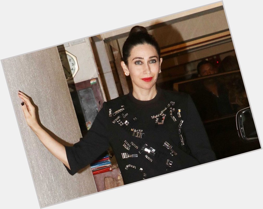 Happy Birthday Karisma Kapoor: 5 Dance Numbers by the Actress  