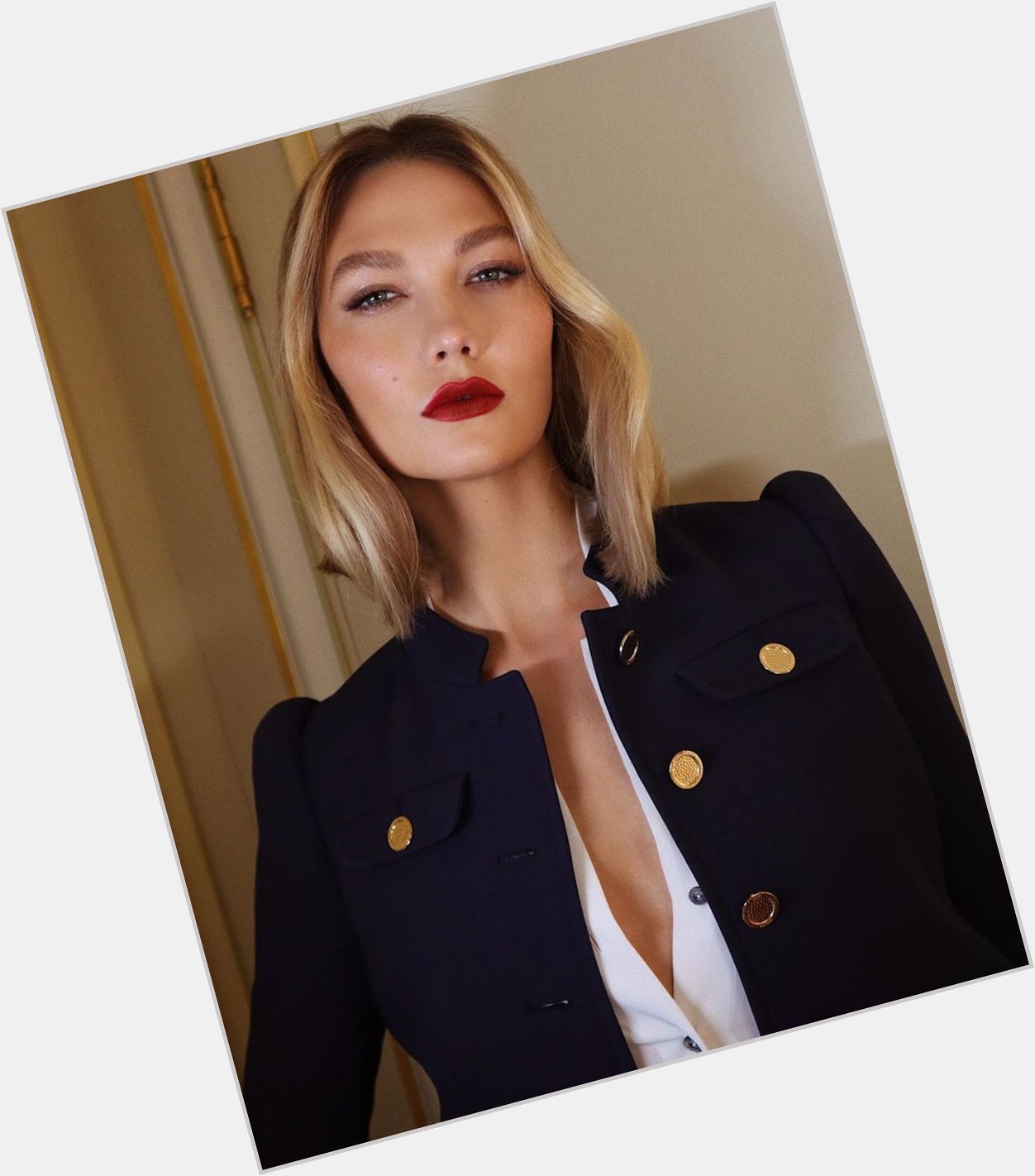 Happy birthday to the gorgeous karlie kloss 