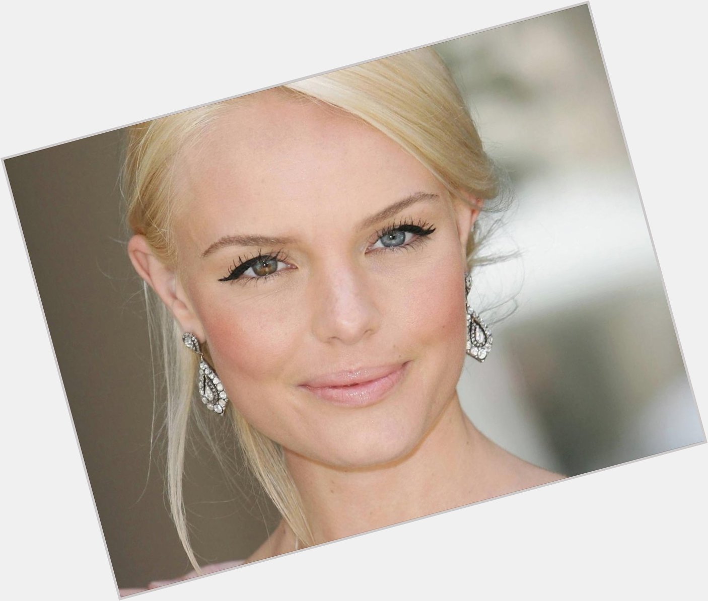 Happy 32nd birthday to the lovely Kate Bosworth today! 
